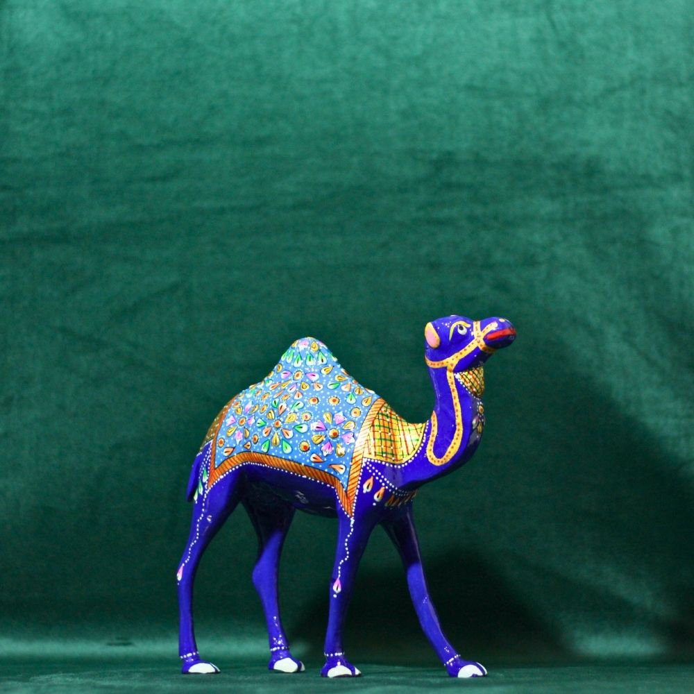 Metal Minakari Camel 8''