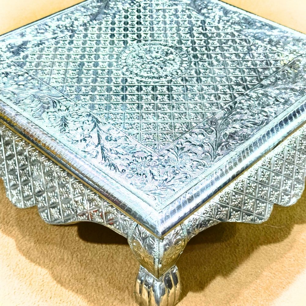 18X18 Silver Jhalar Chowki - 4