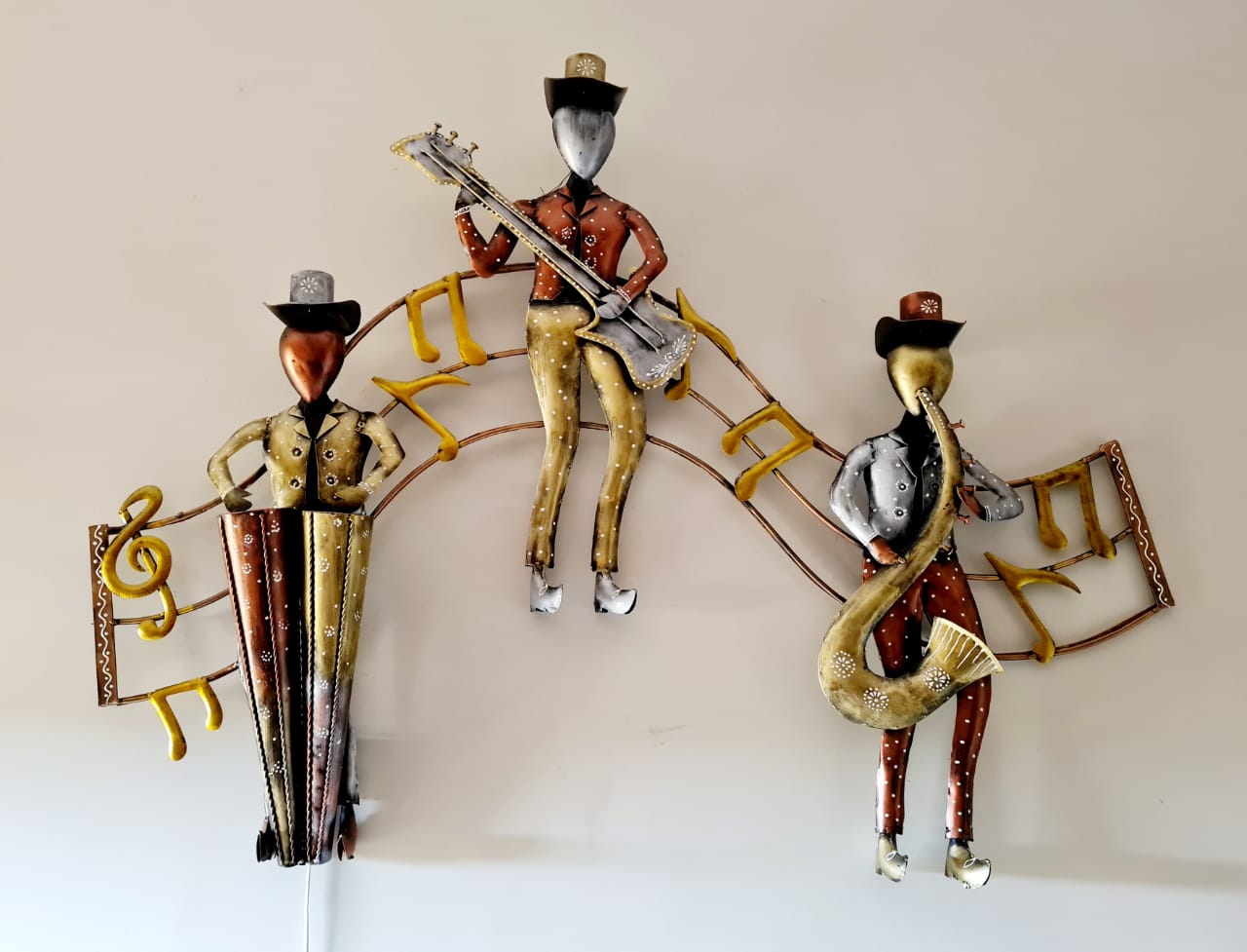 3 MUSICIAN W/H