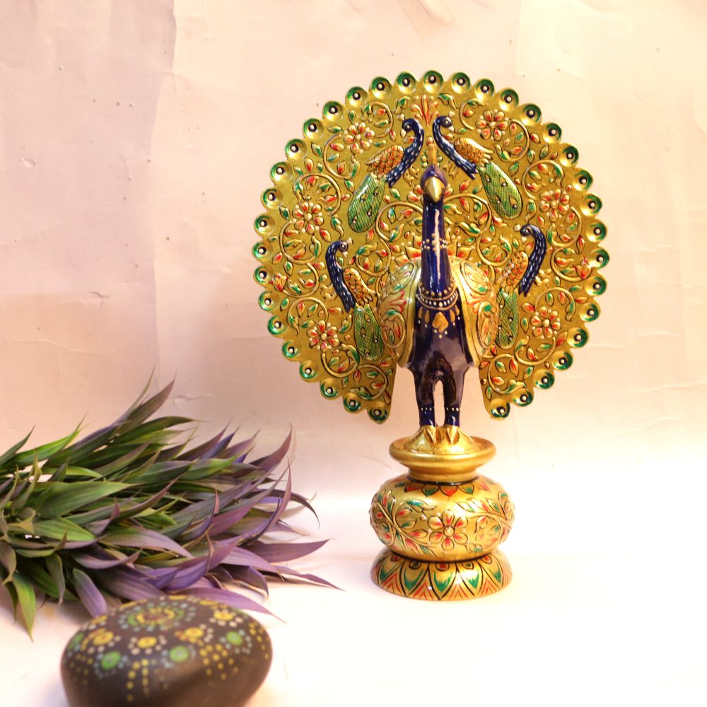 WOODEN GOLDEN COE PEACOCK 8 INCH