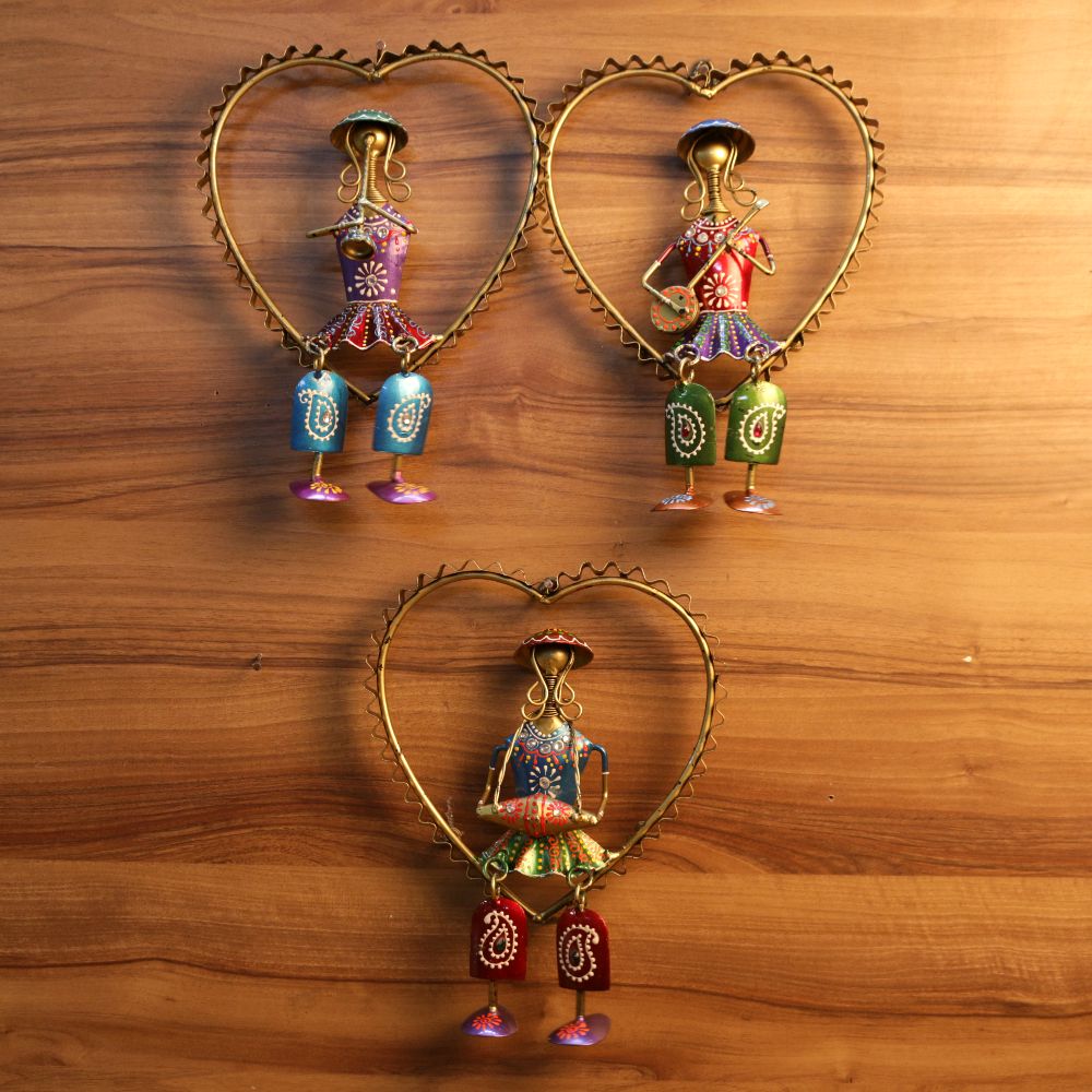 IRON PAINTED HEART SINGLE DOLL S/3-1337 - 4