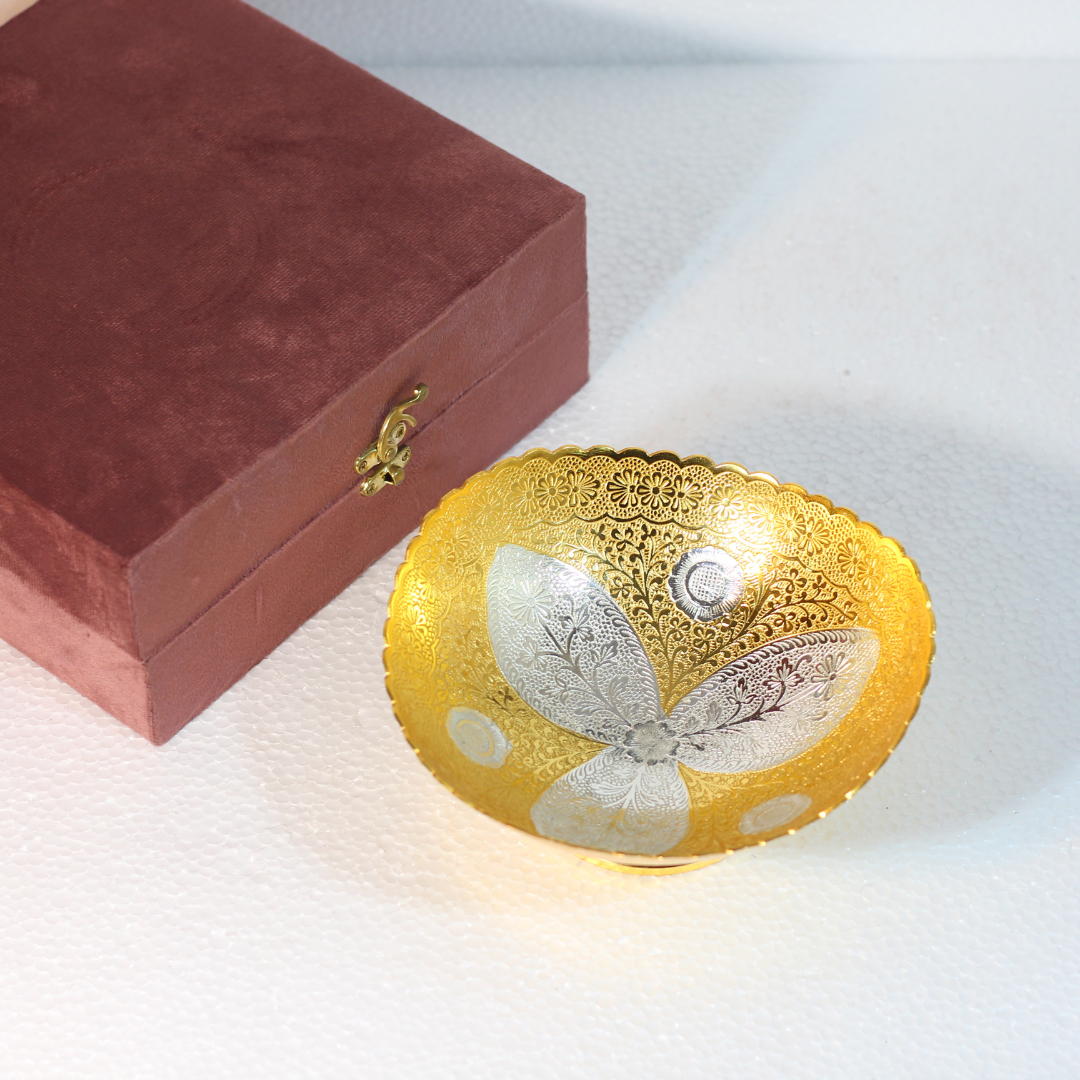 Brass Bowl Golden W/b - 5