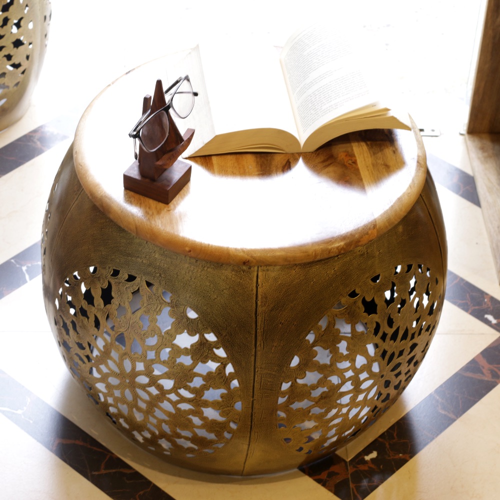 IRON WOODEN TOP TABLE 24 E