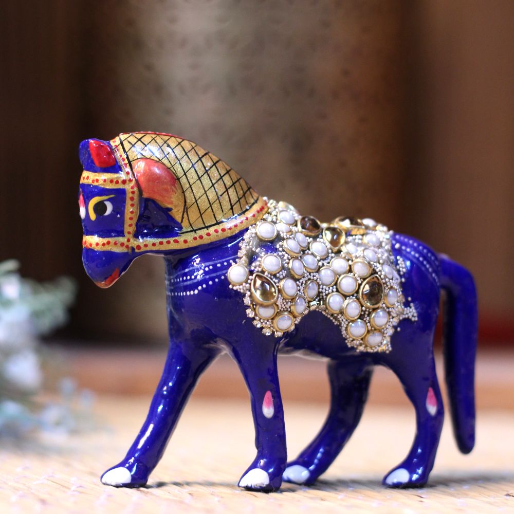 Metal Stone Horse 4'' - 5