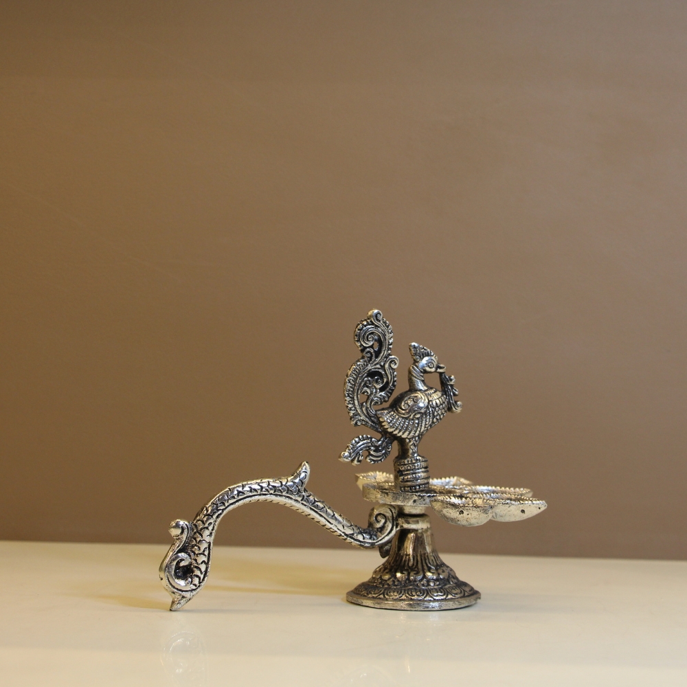 Peacock Handle 5 Diya - 4