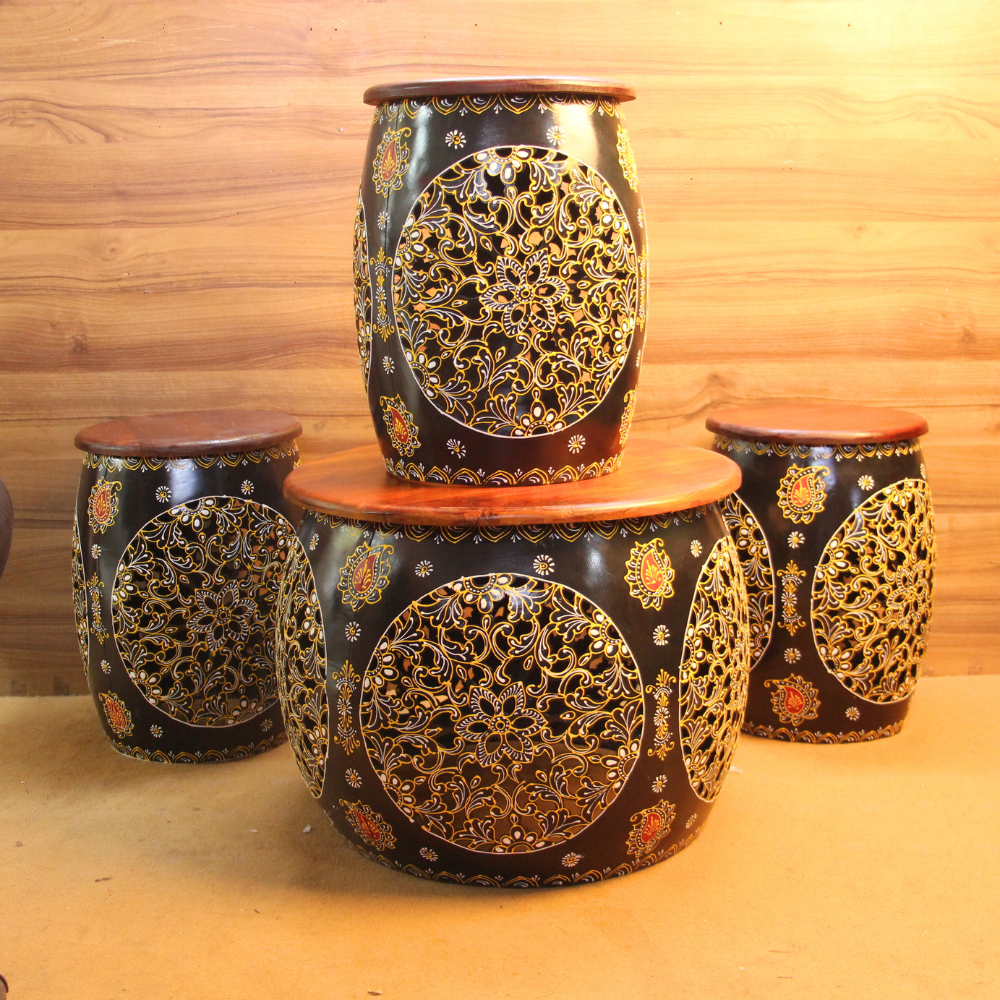 Iron Top Wooden Stool S/5
