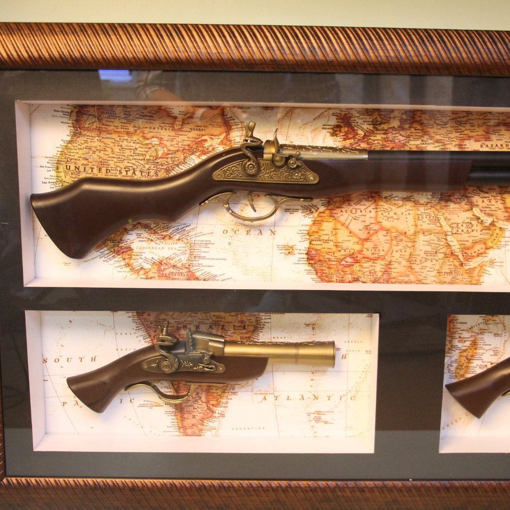 Gun With Frame - 4