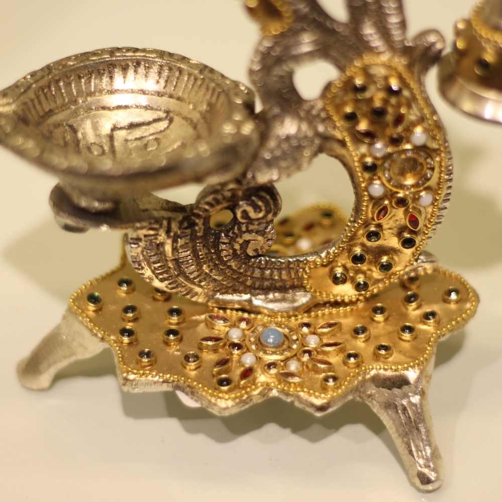 Double Ghanti Diya Golden Work - 4