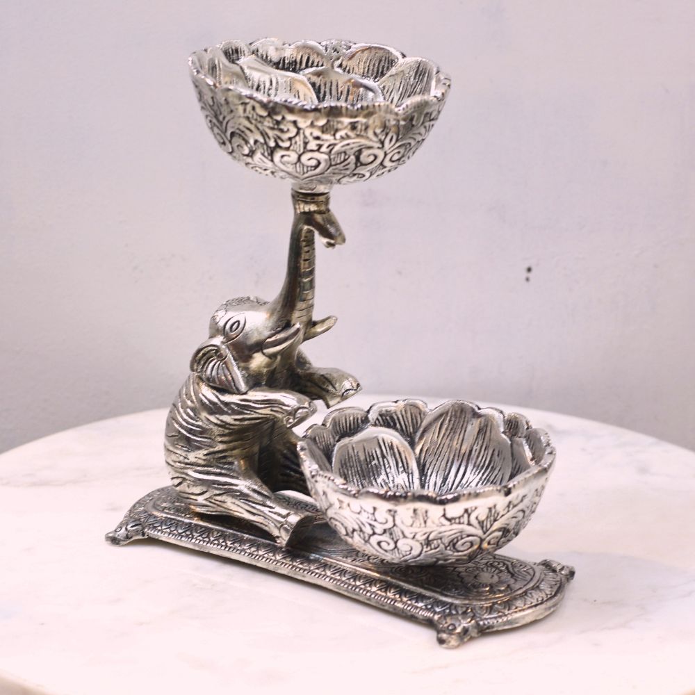 Metal Elephant With 2 Bowl - 4