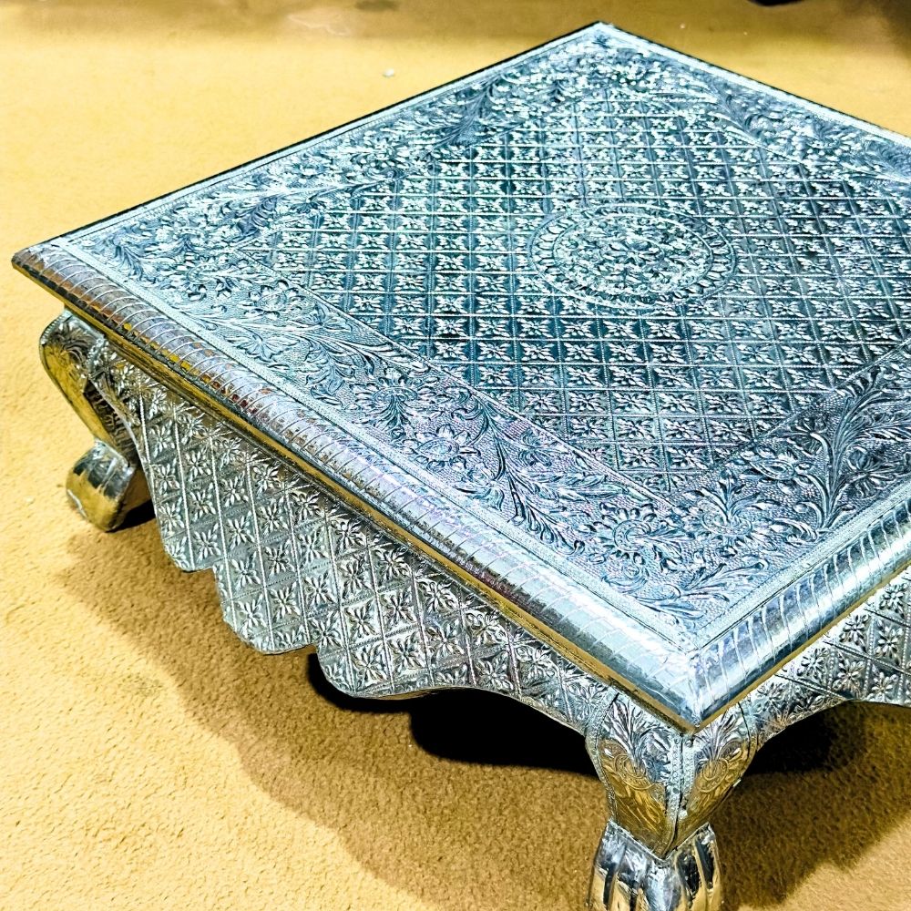 18X18 Silver Jhalar Chowki - 3