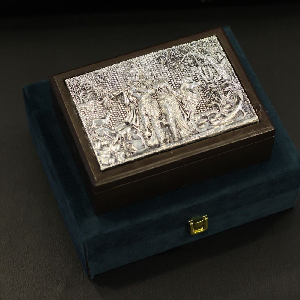 Radha Krishna Dryfruit Box W/box