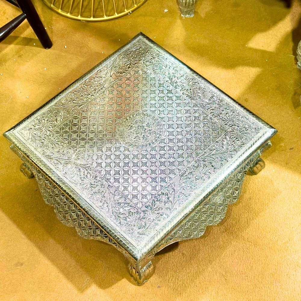 18X18 Silver Jhalar Chowki