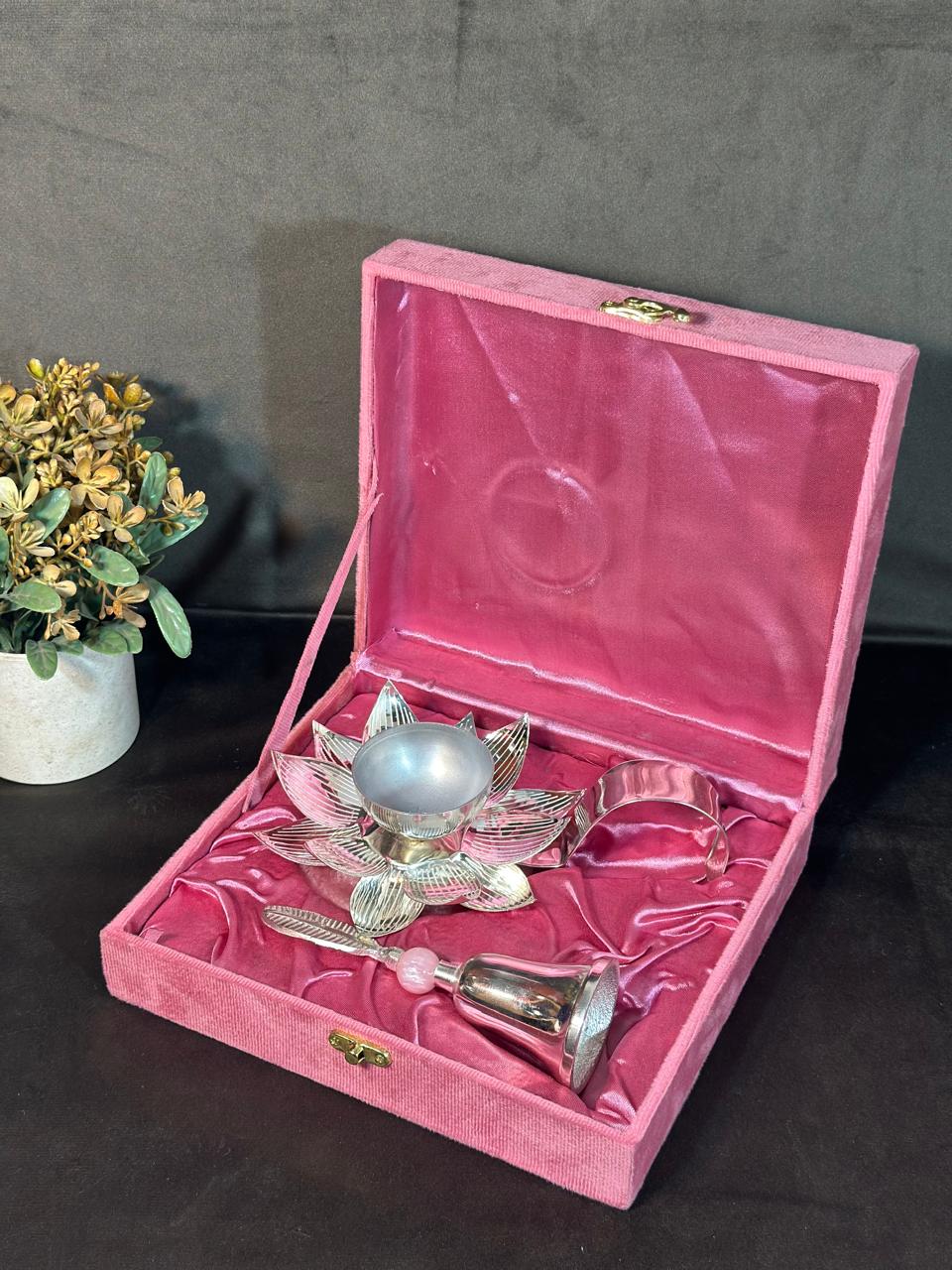 Resin Handle Diya Bell W/box