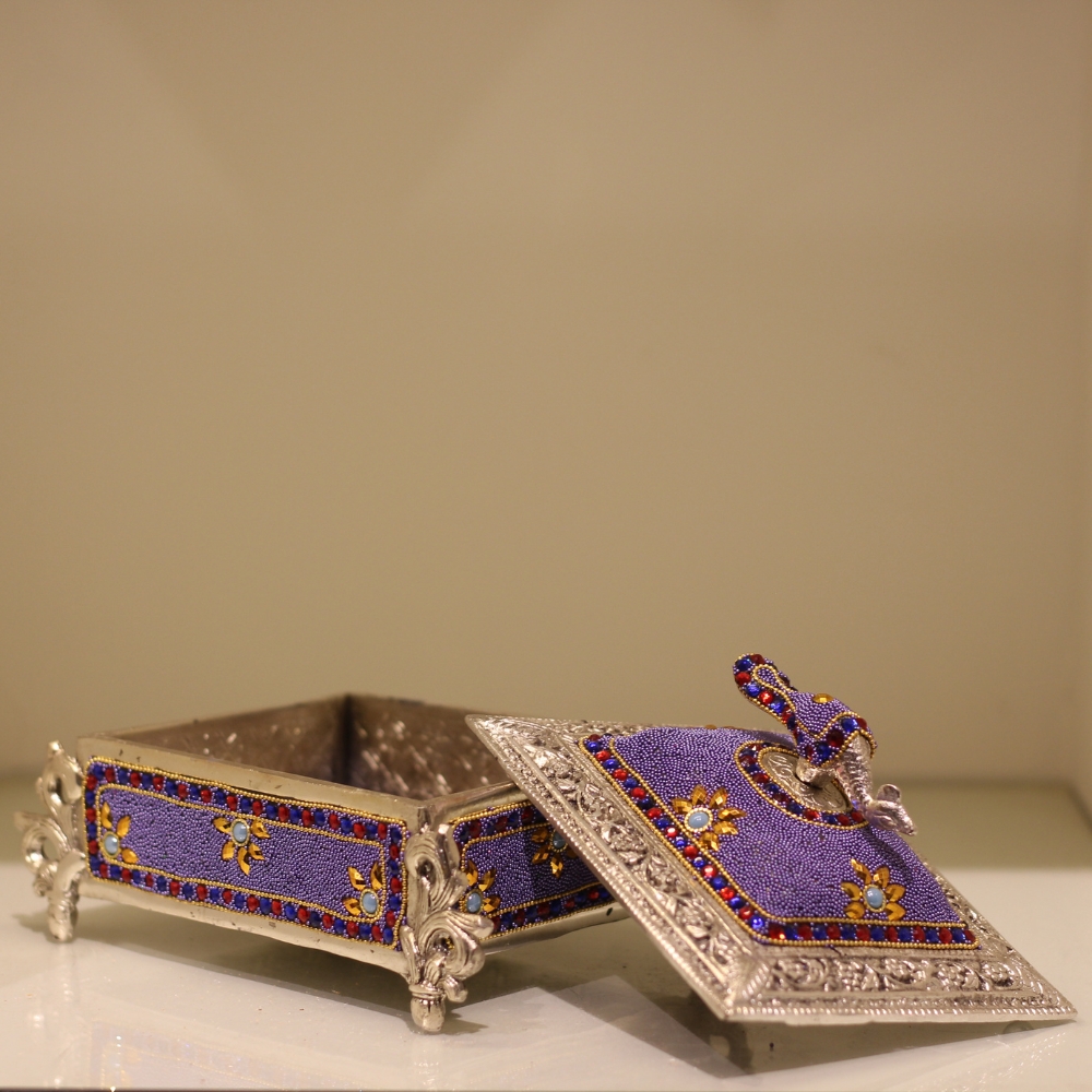 Metal Baggi Box Stone Work - 4