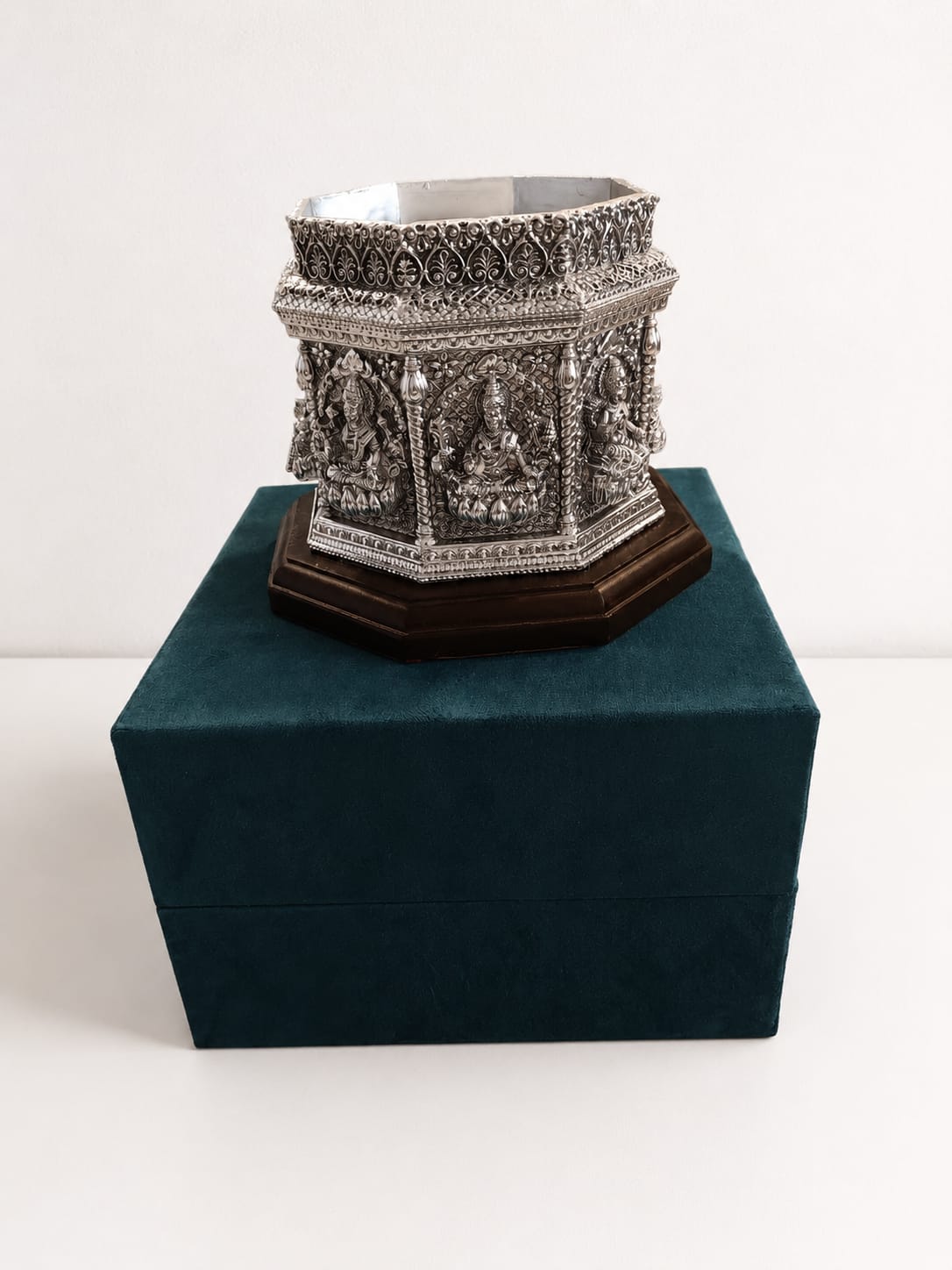Tulsi Pot Asthalaxmi Silver W/box
