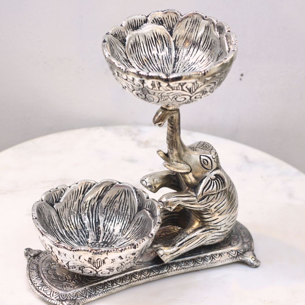 Metal Elephant With 2 Bowl - 6