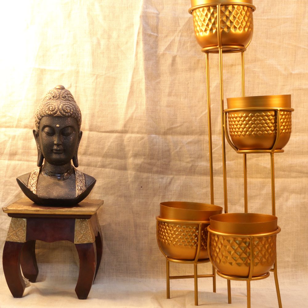 METAL TIER PLANT STAND - 3
