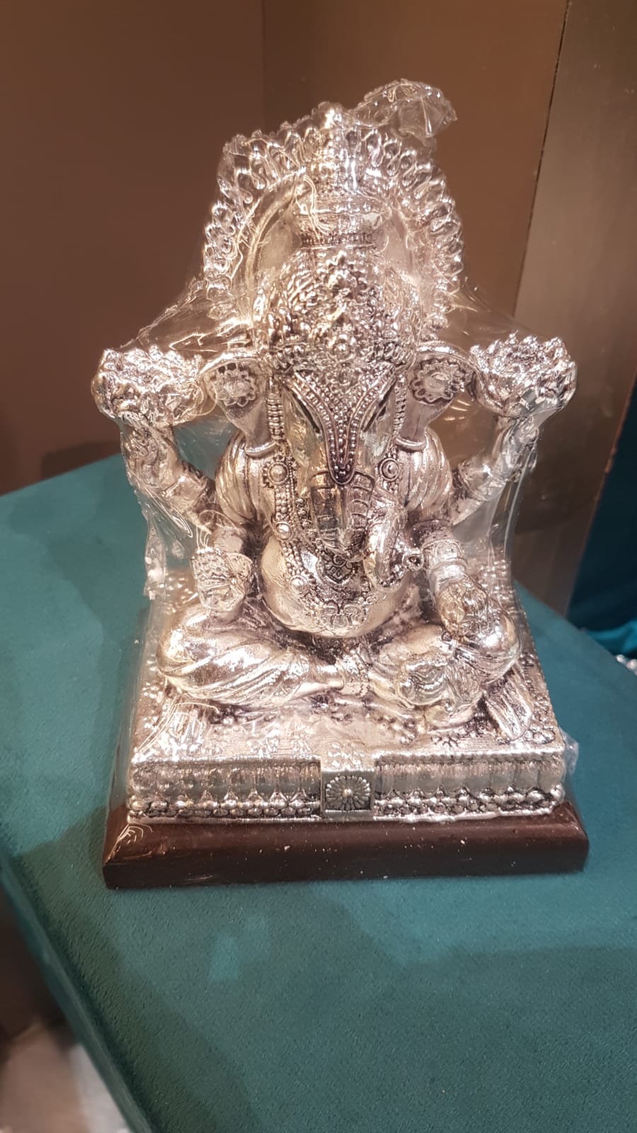 Ganesh Chowki 6'' Silver W/b