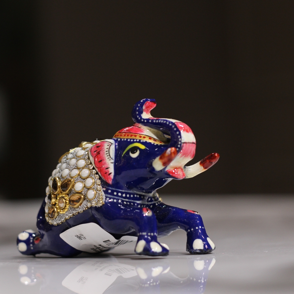 Sitting Elephant Stone 5'' - 3