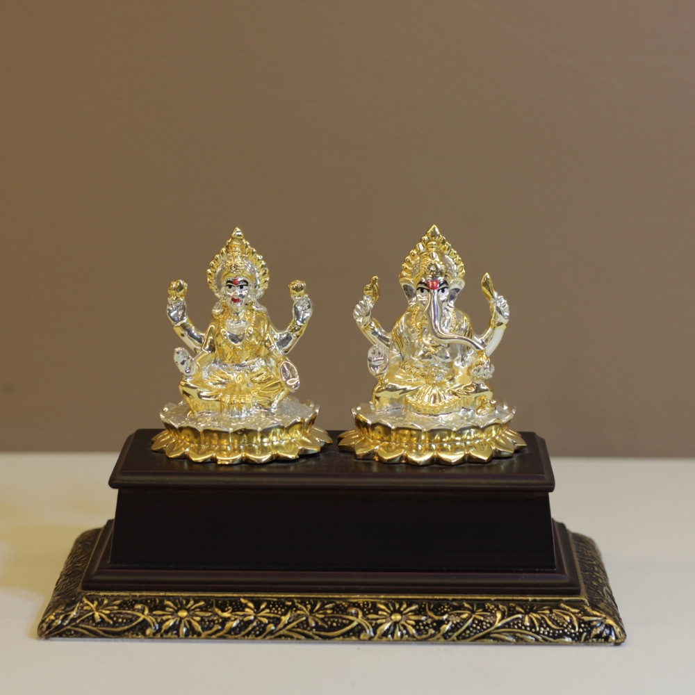 Laxmi Ganesh TT On Wood Base - 4