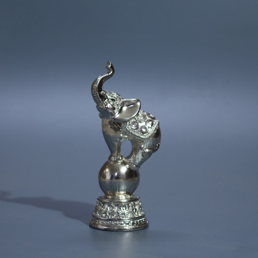 Elephant On Boll SL2114 - 4