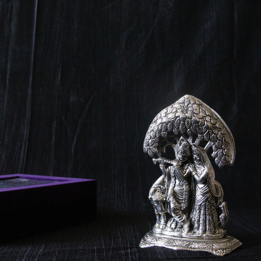 Metal Radha Krishna Tree.