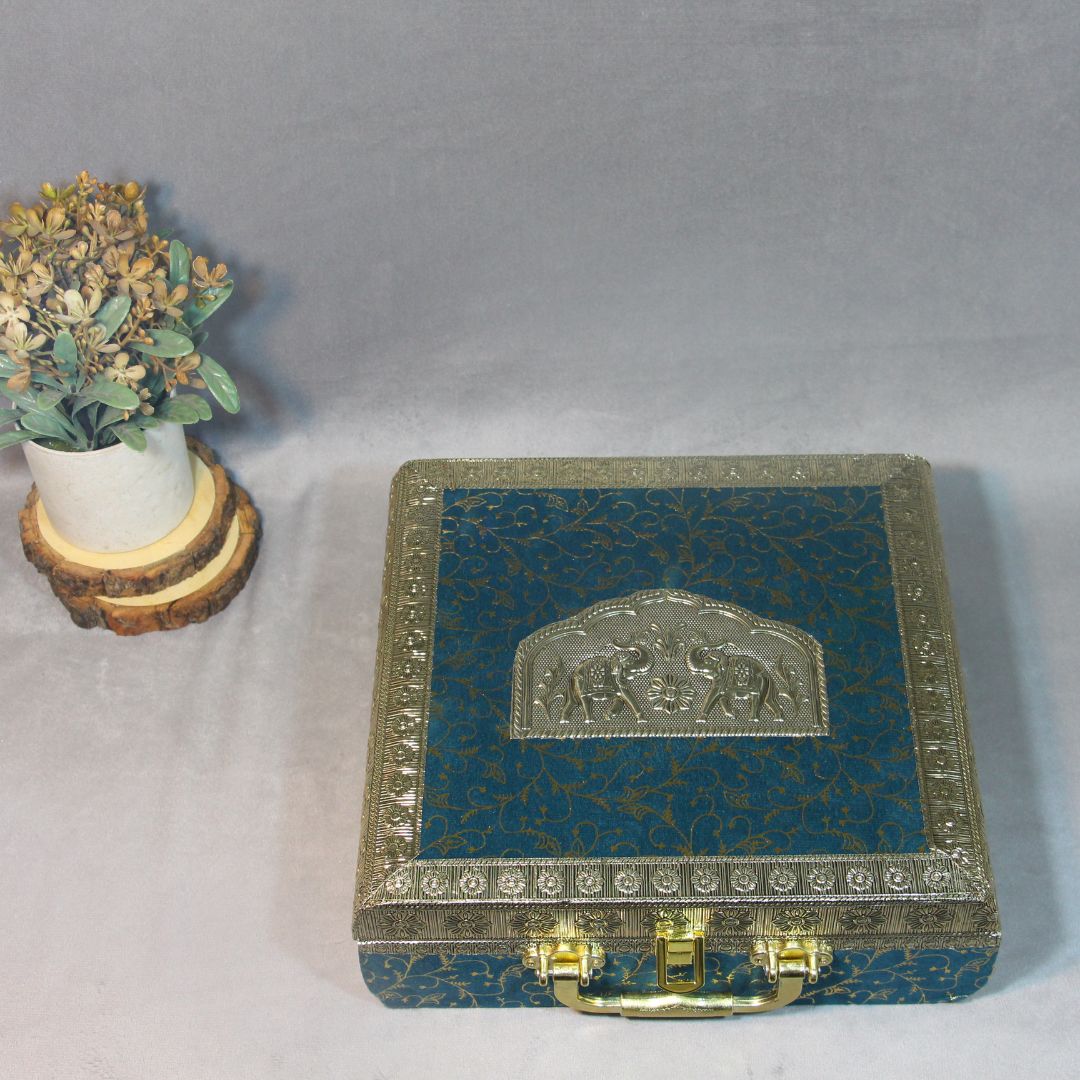 4 Jar DryFruit Box W/handle - 6