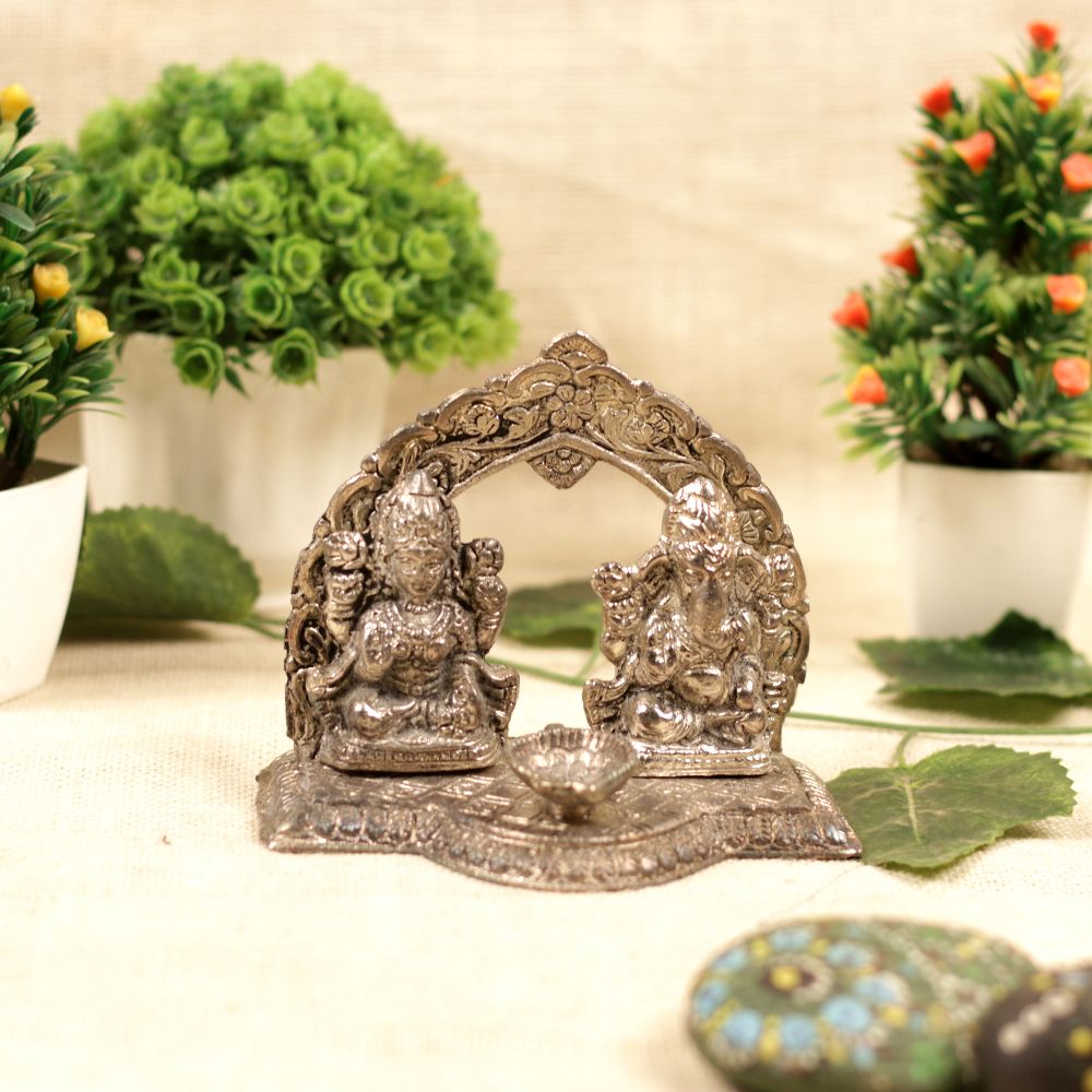 METAL LAXMI GANESH WITH DIYA ROUND FRAME