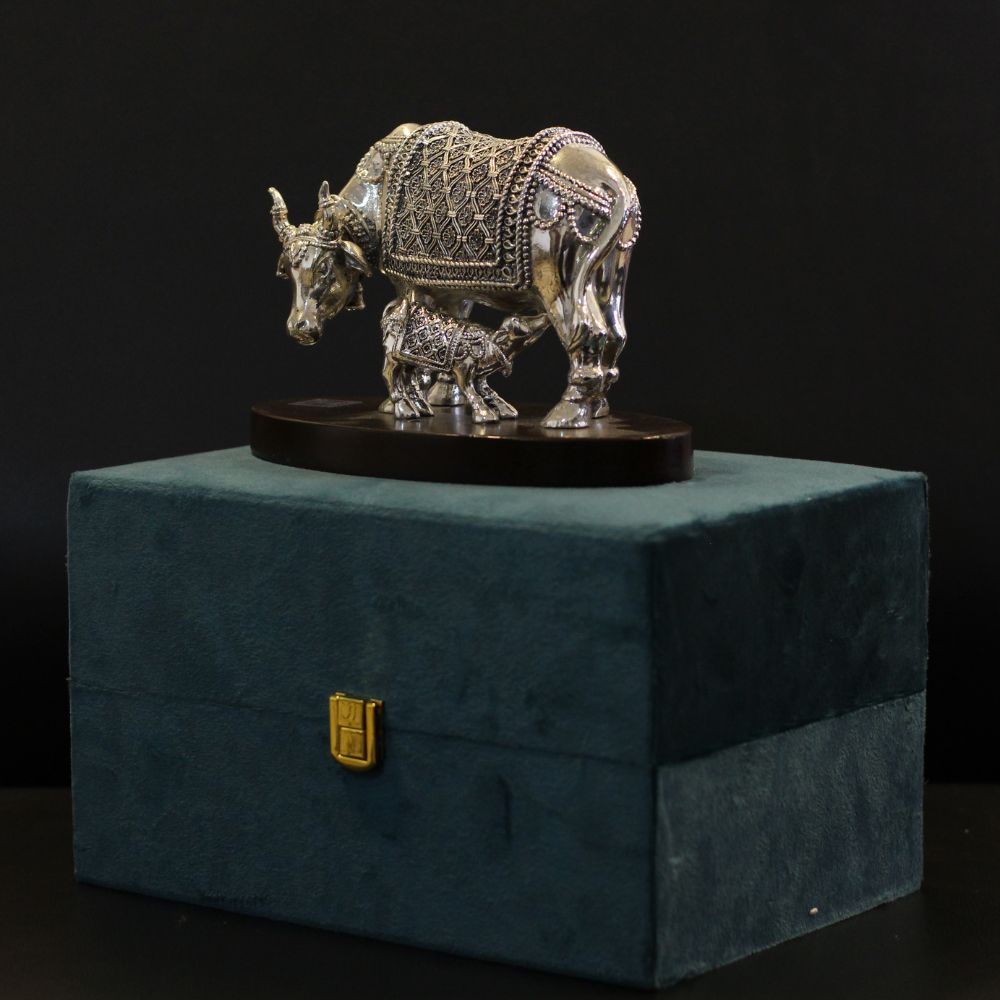 Cow Clad With Silver W/box