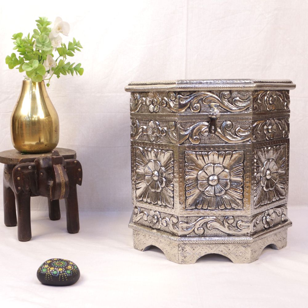 WHITE METAL CARVED TANKI