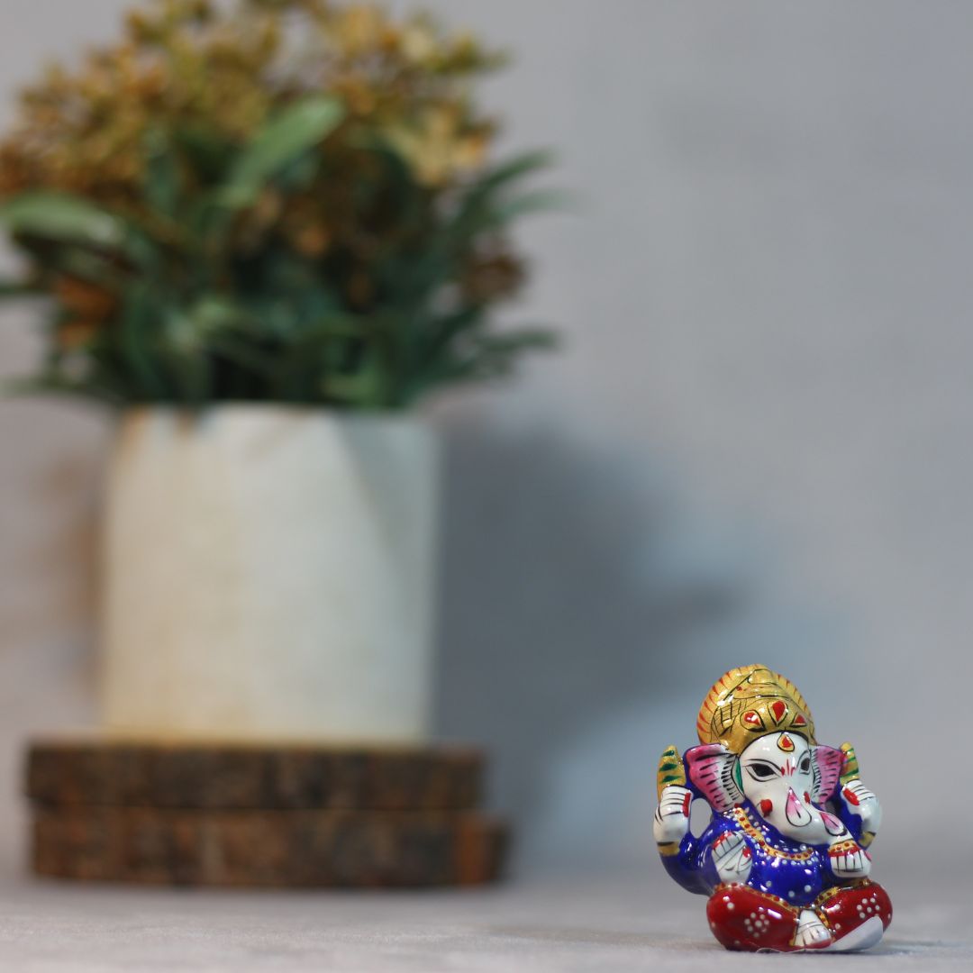 Metal Mukut Ganesh 4 Hath 2'' - 5