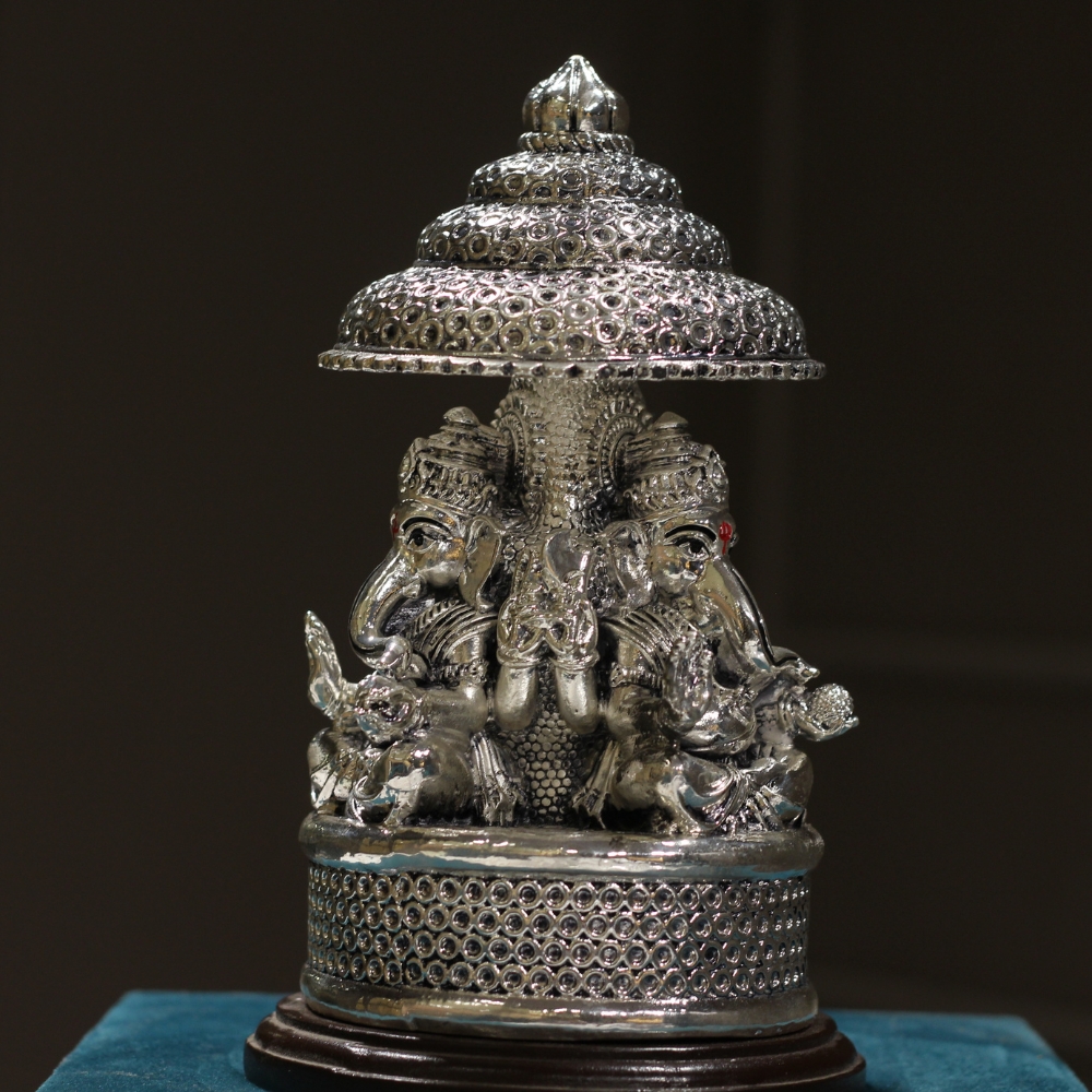 3 Face Ganesh Ji Chatri W/b - 4