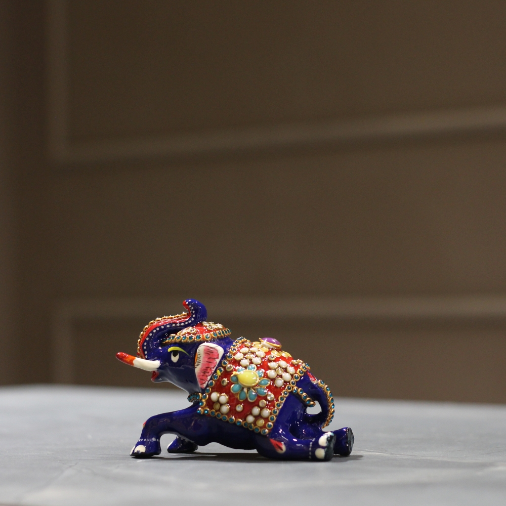 Metal Sitting Elephant Stone Work 3''