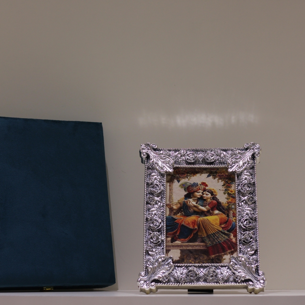 Flower Photo Frame 9'' - 3