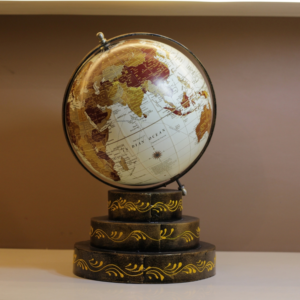 Iron Stand Globe Round - 4