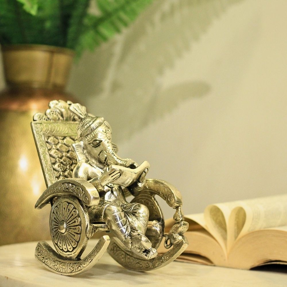 Metal Silver Chair Ganesh