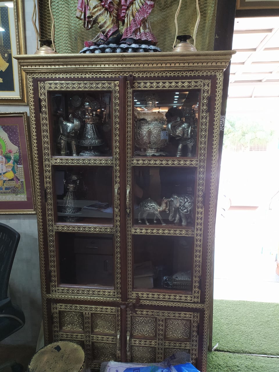 Wd Almirah Brass ftd