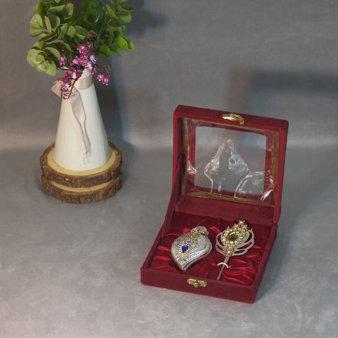 Tilak Chopda W/box