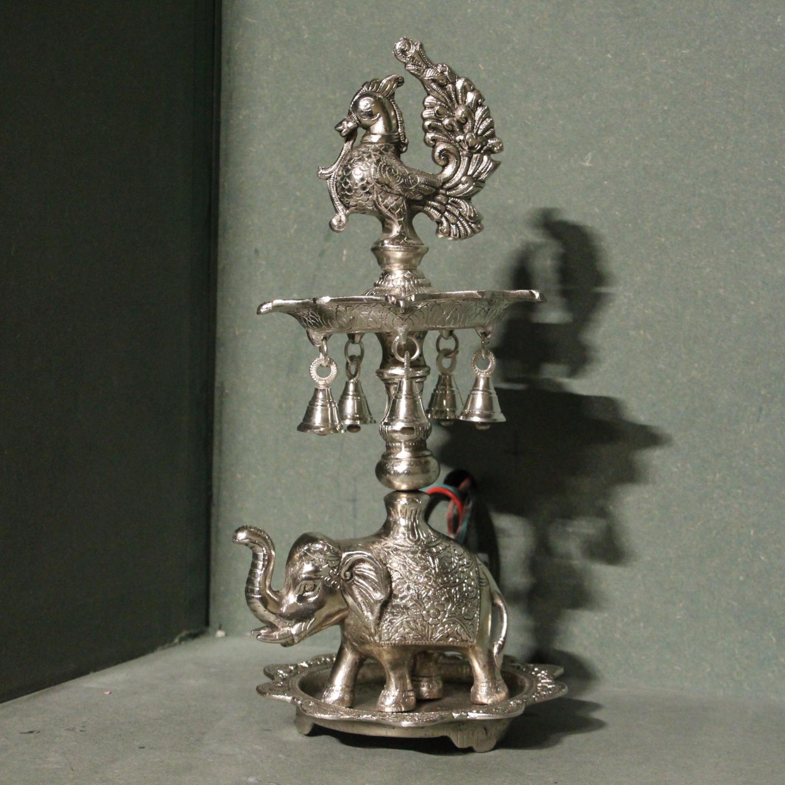 Metal Elephant Samai Med New