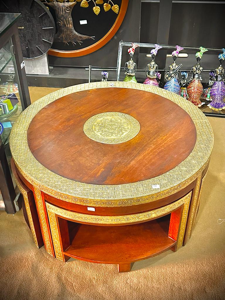 Wd Table S/5 Brass Ftd