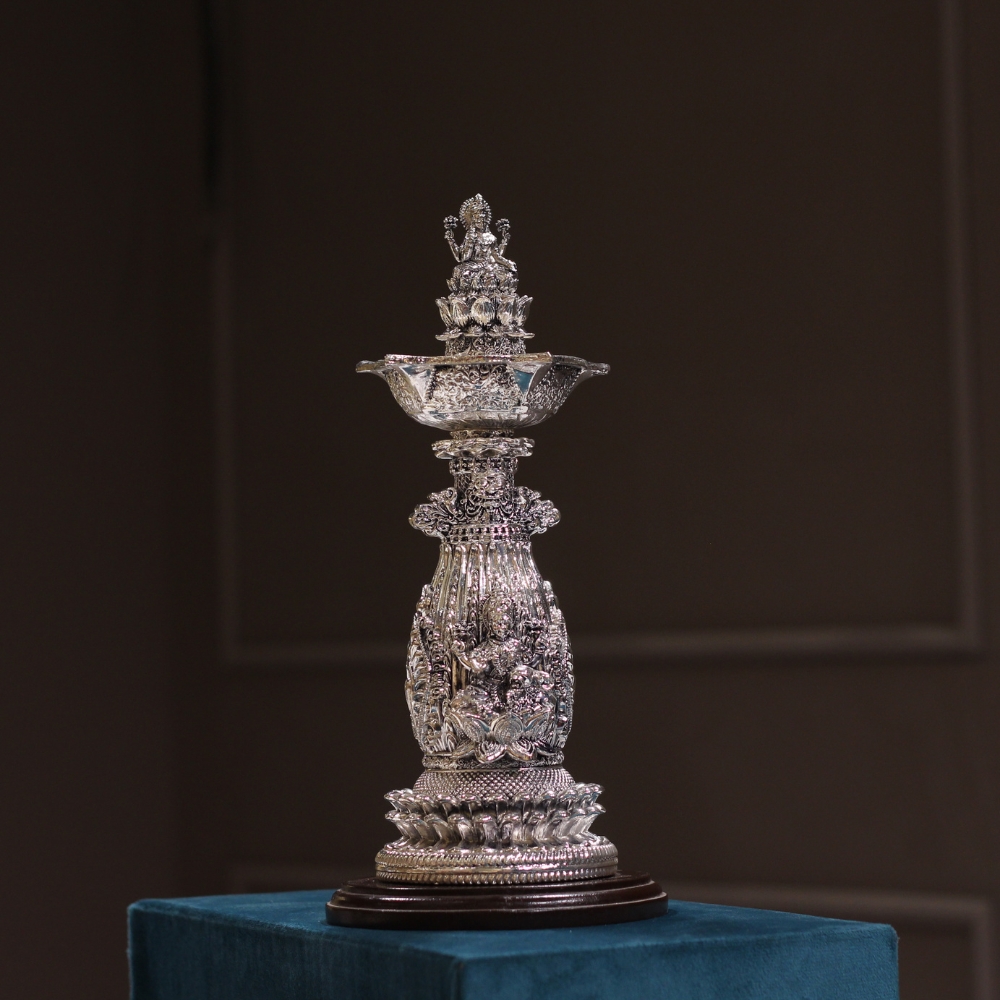 Laxmi Samai Diya - 6