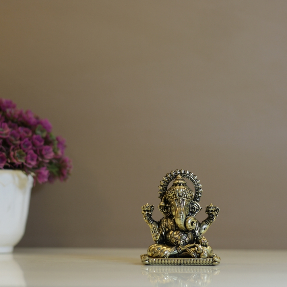 Brass Ganesh Ji - 5