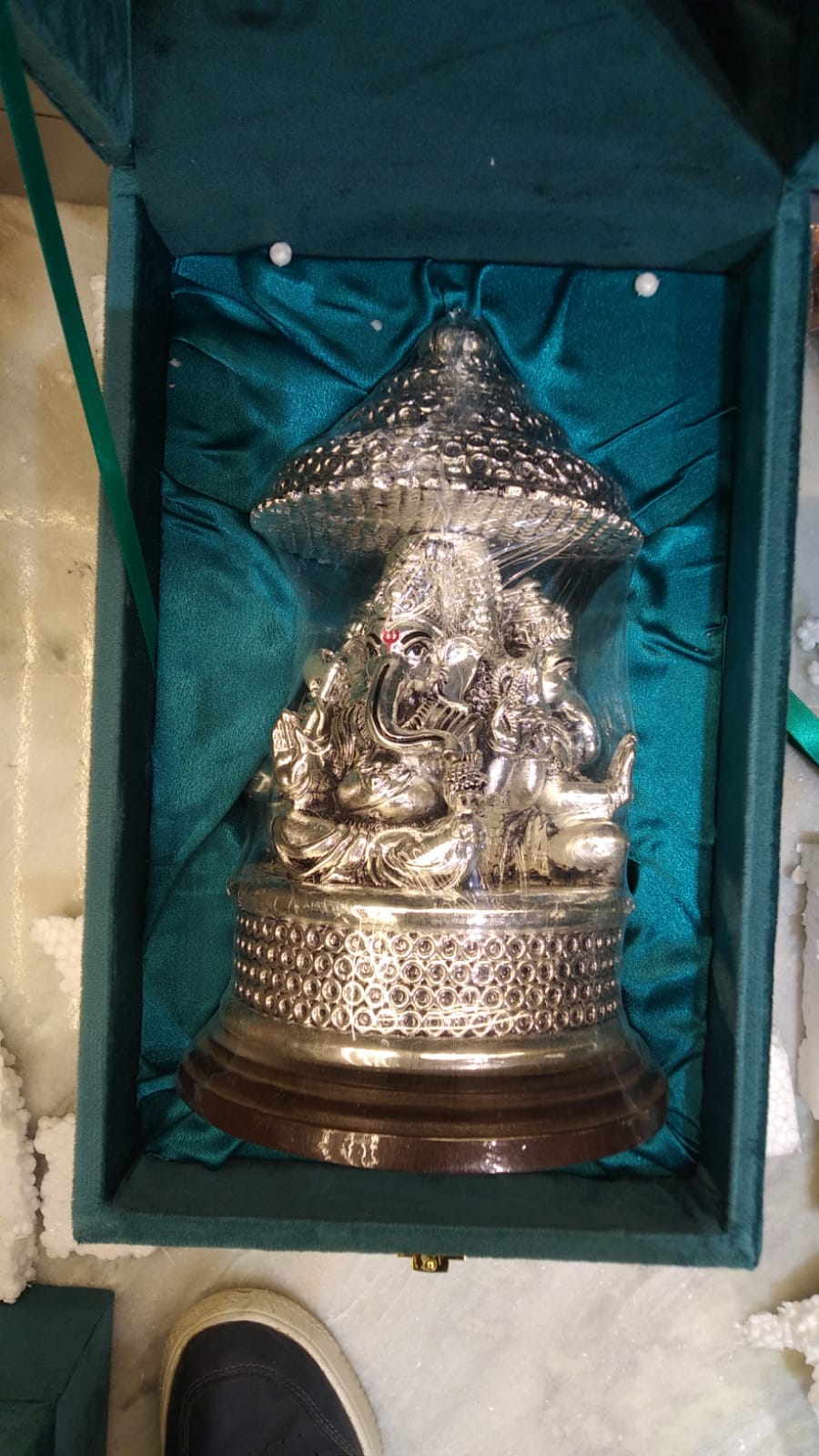 3 Face Ganesh Ji Chatri W/b
