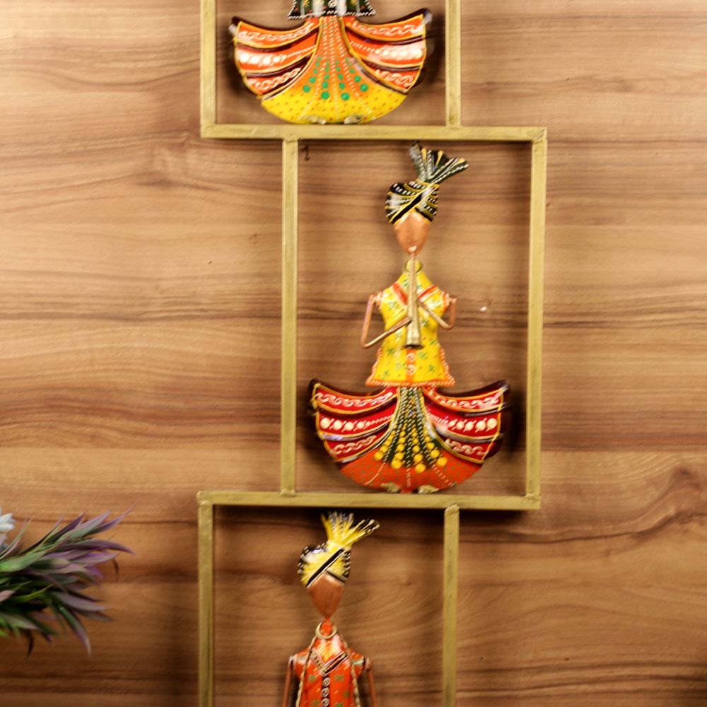 IRON PAINTED WALL MUSICAL 3 SARDAR FRAME SMALL-1149