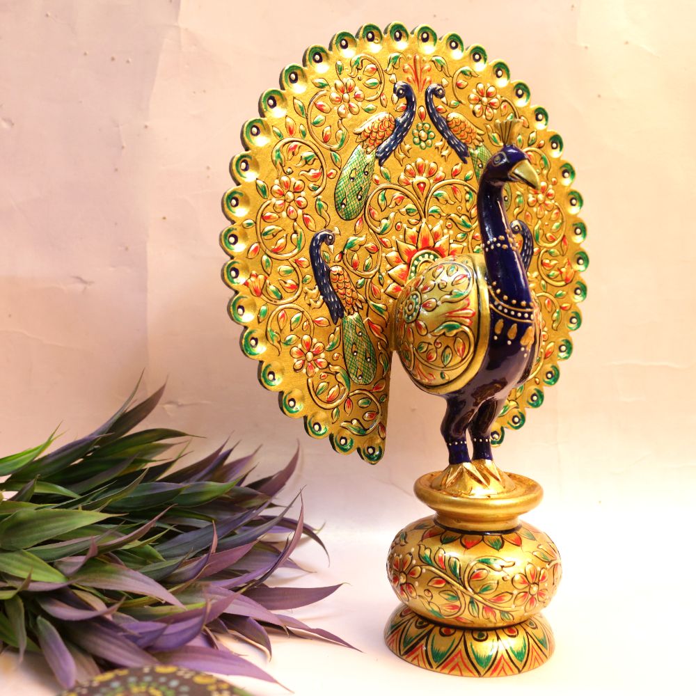 WOODEN GOLDEN COE PEACOCK 8 INCH