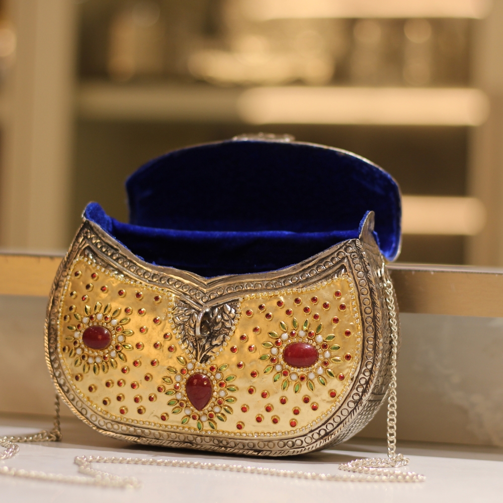 Purse Golden Stone Work - 4