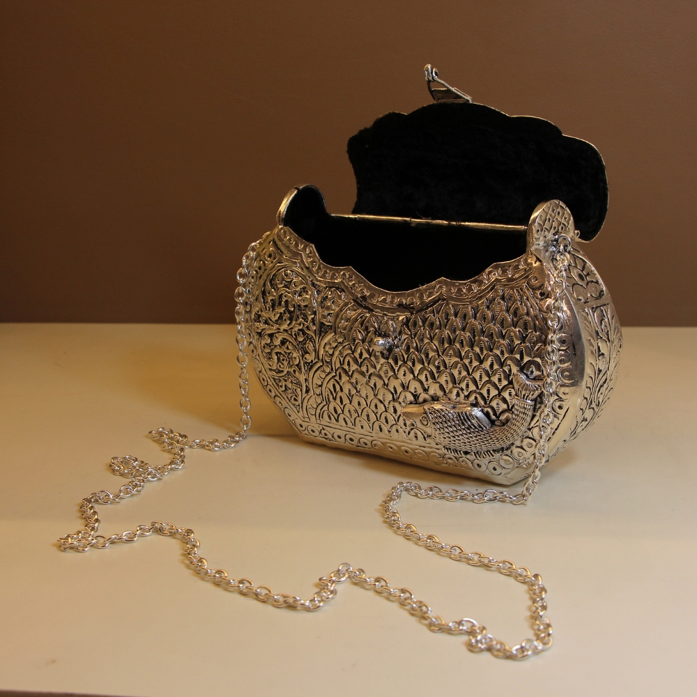 Brass Purse Fish - 4