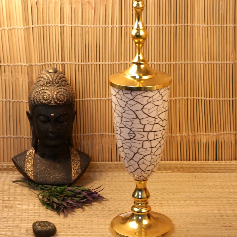 METAL GOLDEN DISPLAY POT 2