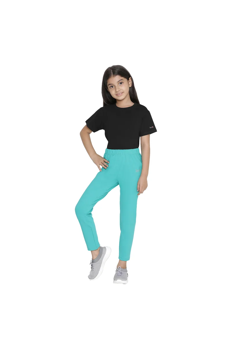 Spyby Girls Green Color Legging - 8